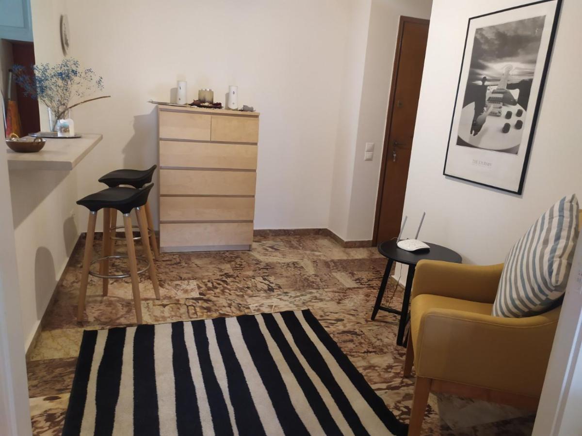 Maria'S Cozy Apartment In Palaio Faliro أثينا المظهر الخارجي الصورة